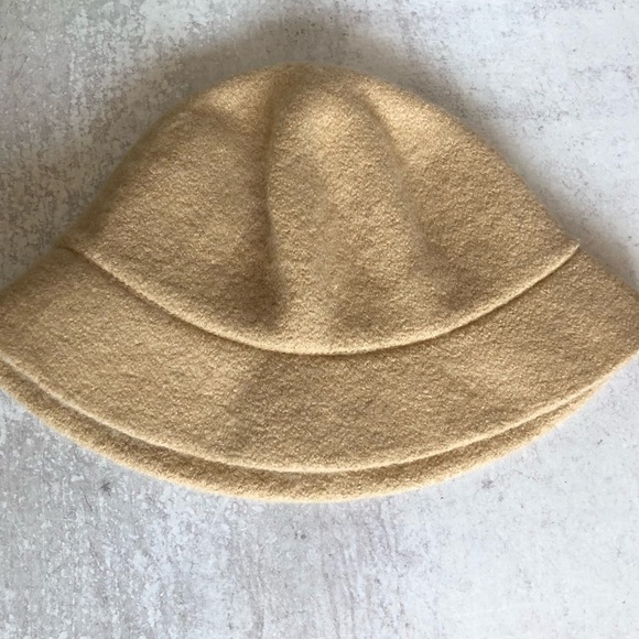 Betmar New York 100 % Wool Bucket Hat - Picture 3 of 8